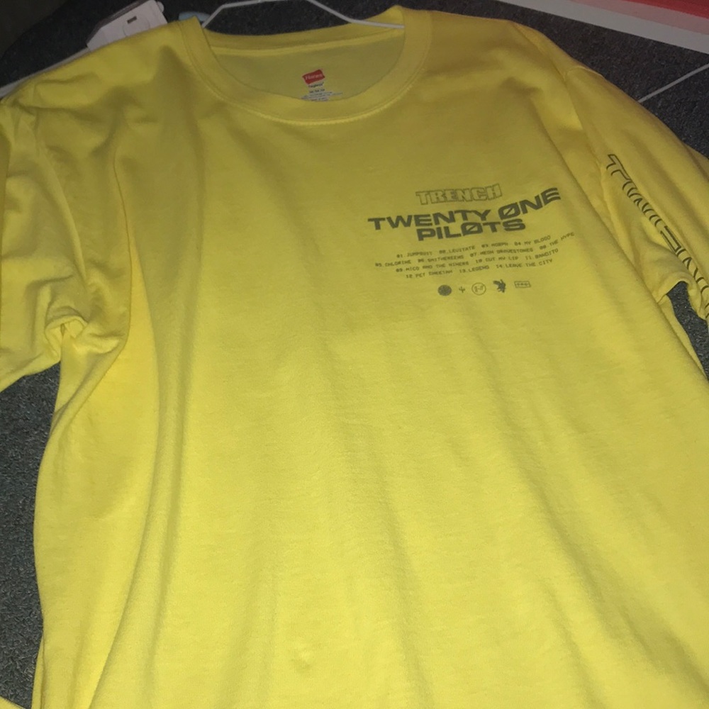 Twenty One Pilots HotTopic Yellow Longsleeve